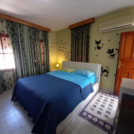 Villa Small Family *